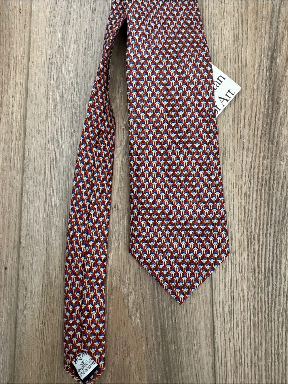 Men's Patterned pure Silk Tie. Nwt. Metropolitan museum of art